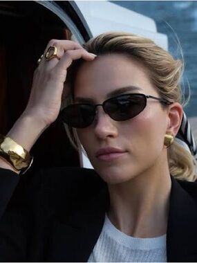 Black Venice Cat-Eye Sunglasses - Aureum
